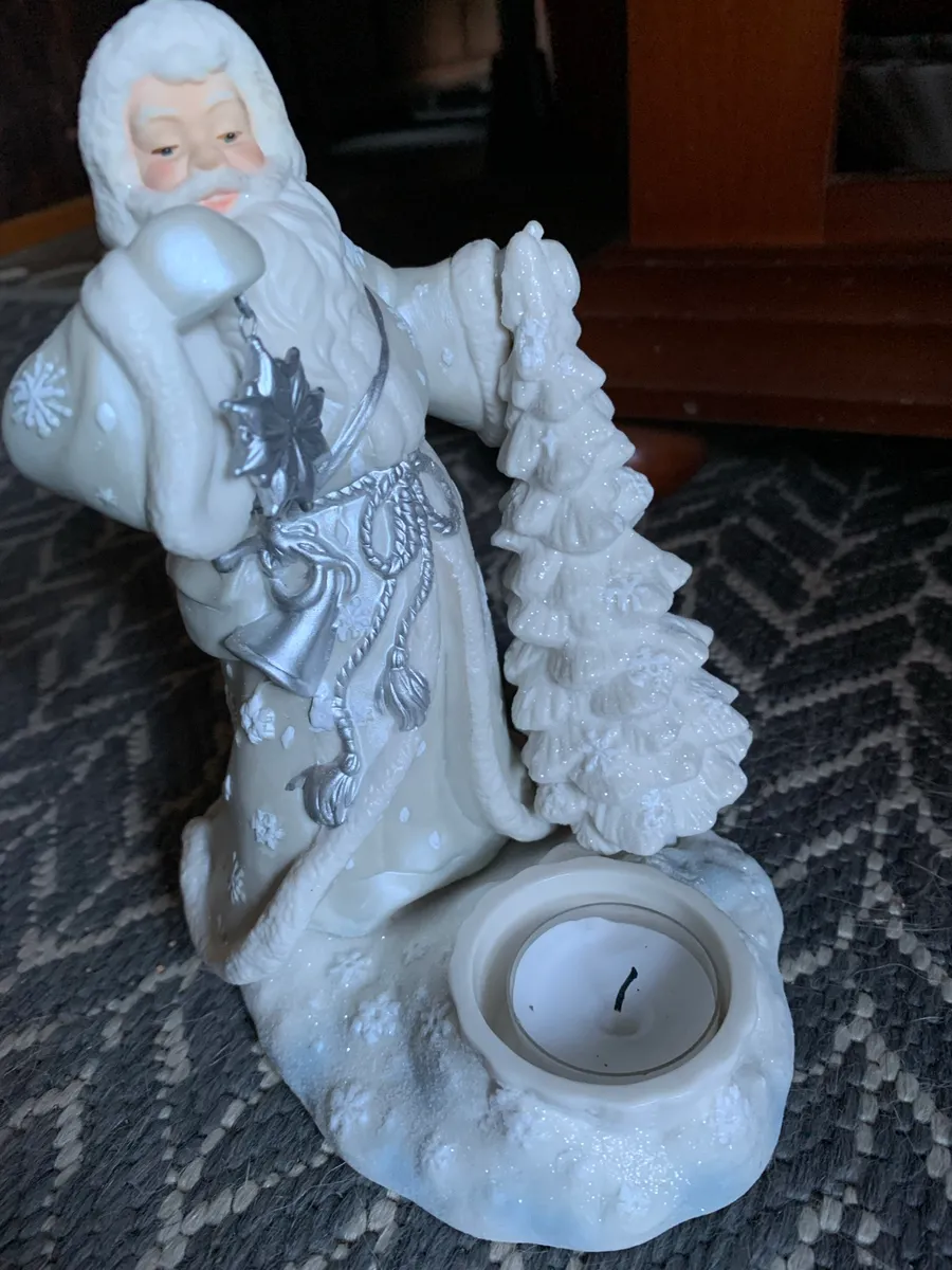 Weihnachts Statue mit Teelicht