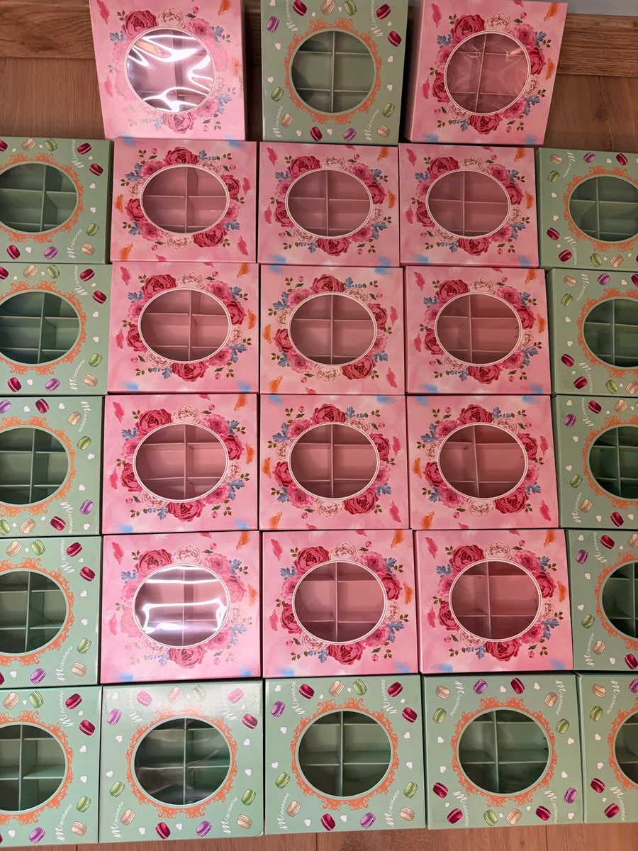 Macarons Boxes 2