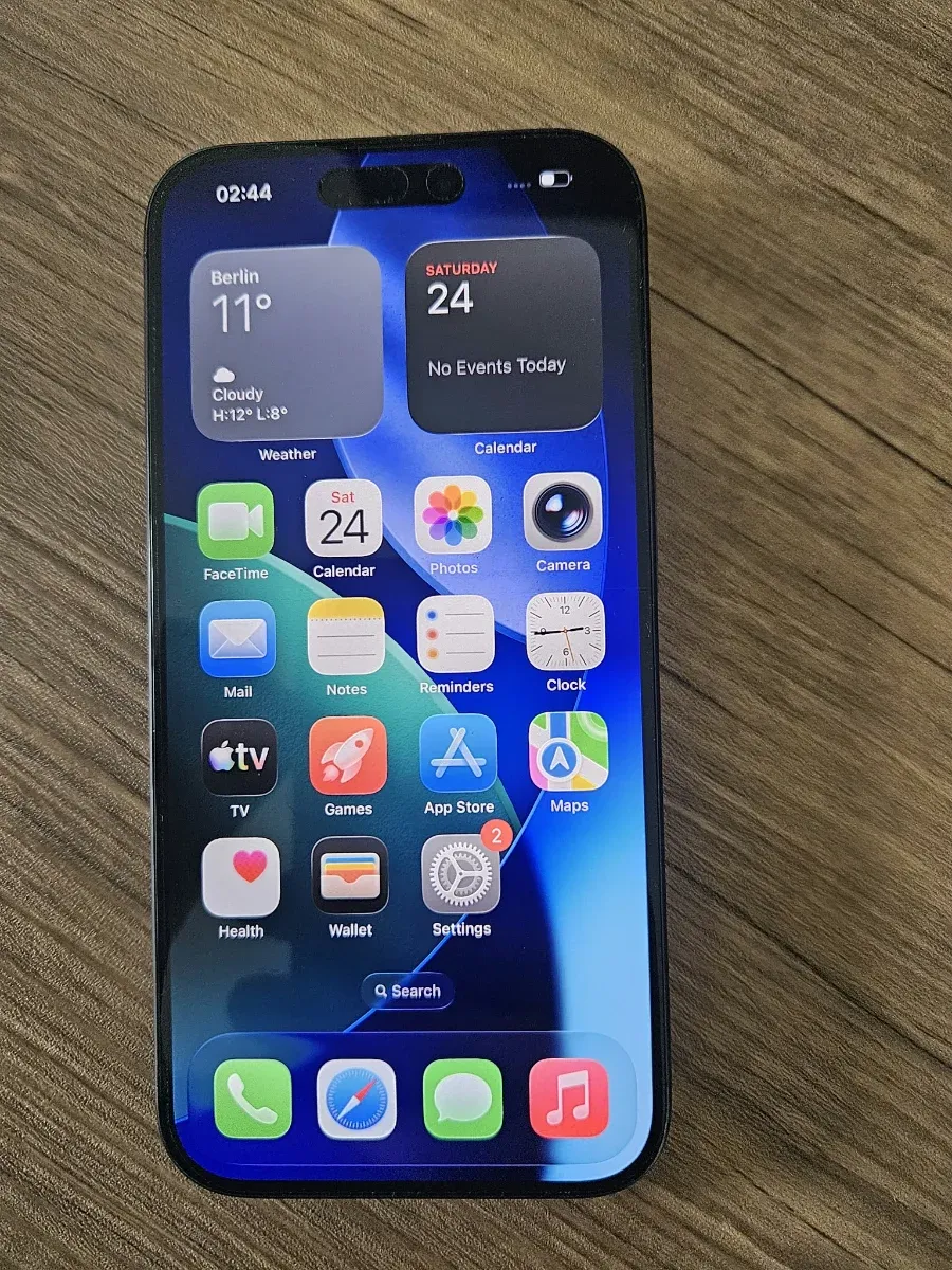 iPhone 15 Pro - 512 GB - 85% 4