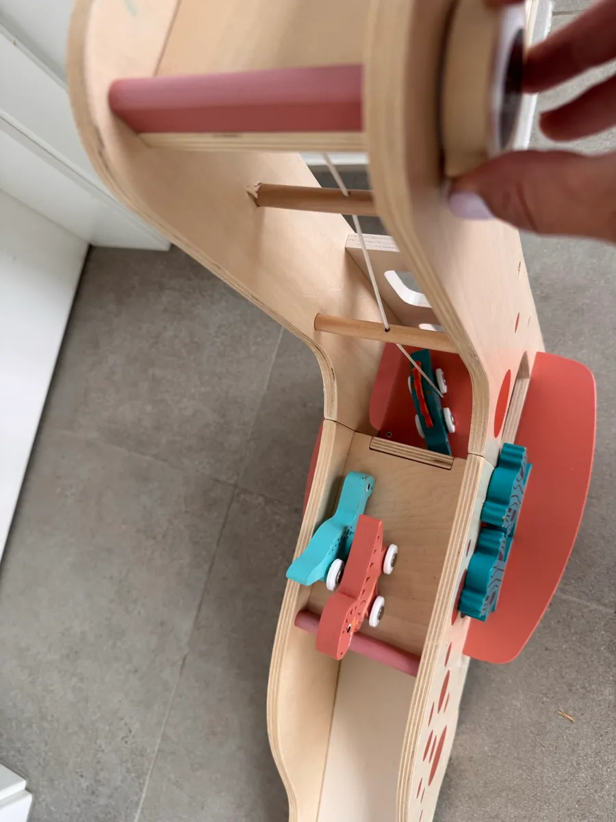 Wooden Dinosaur Toy with Lift – Ages 1–5 2