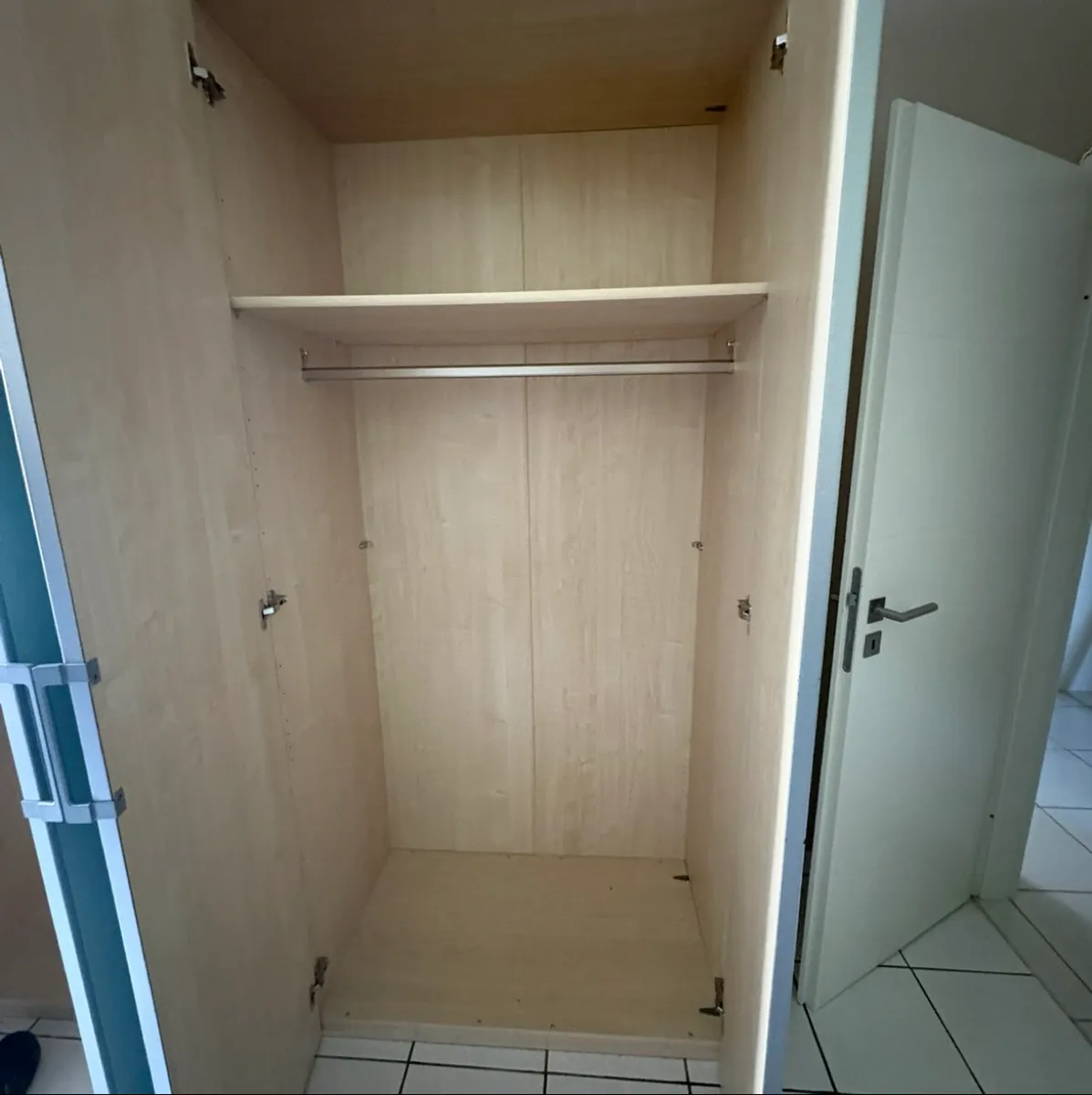 Armoire chambre 2