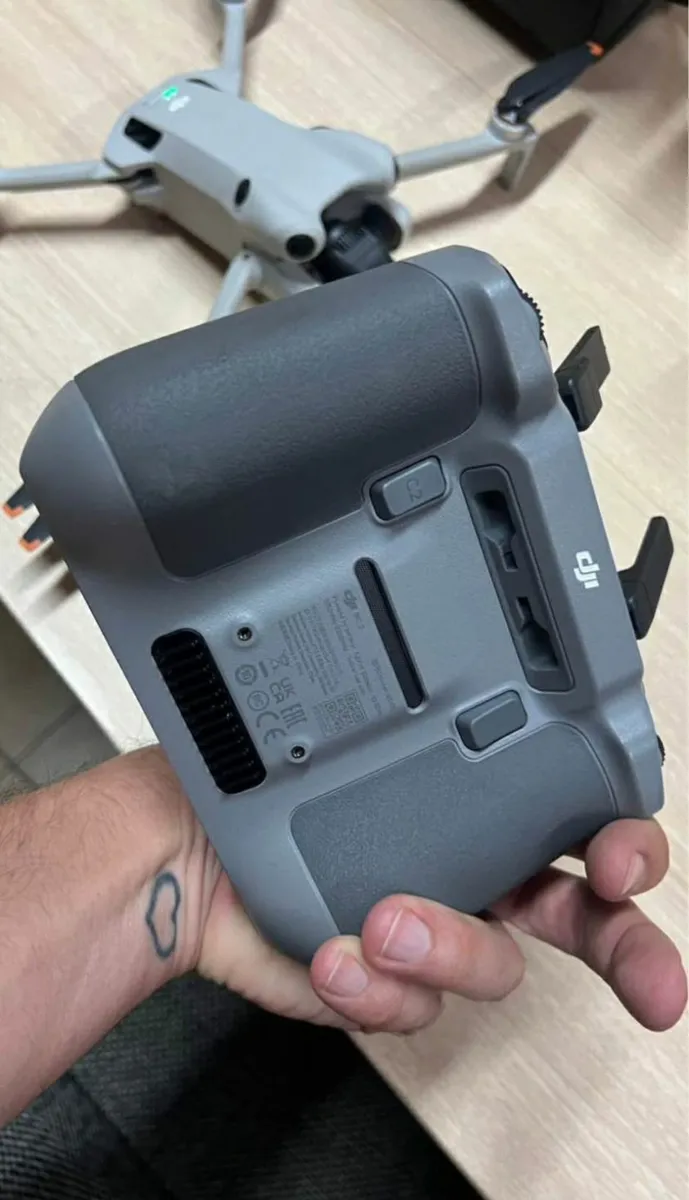Dji 4