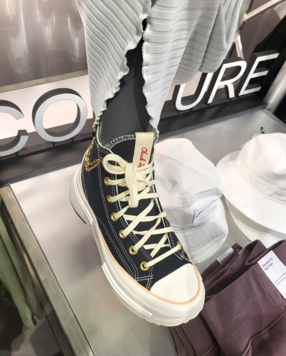 Baskets Converse taille 35,5