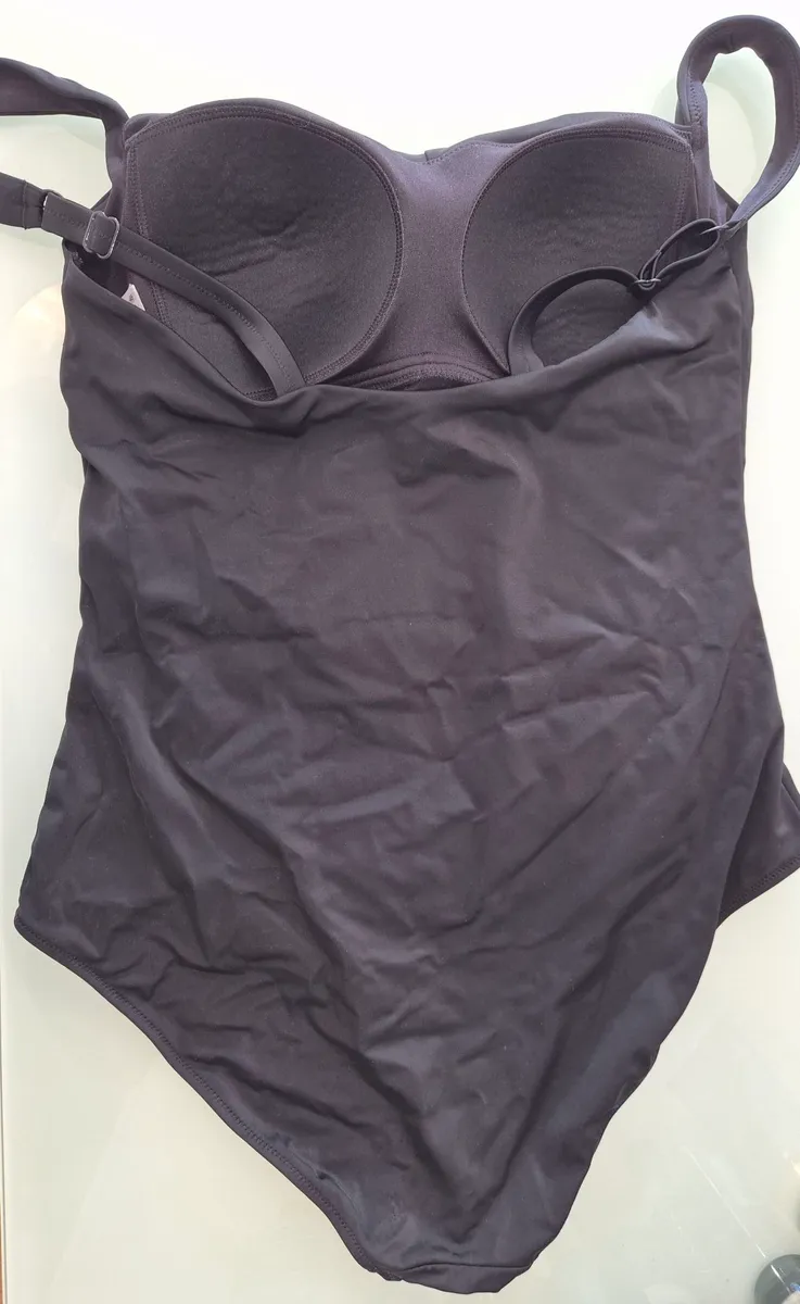 Maillot de bain noir 4