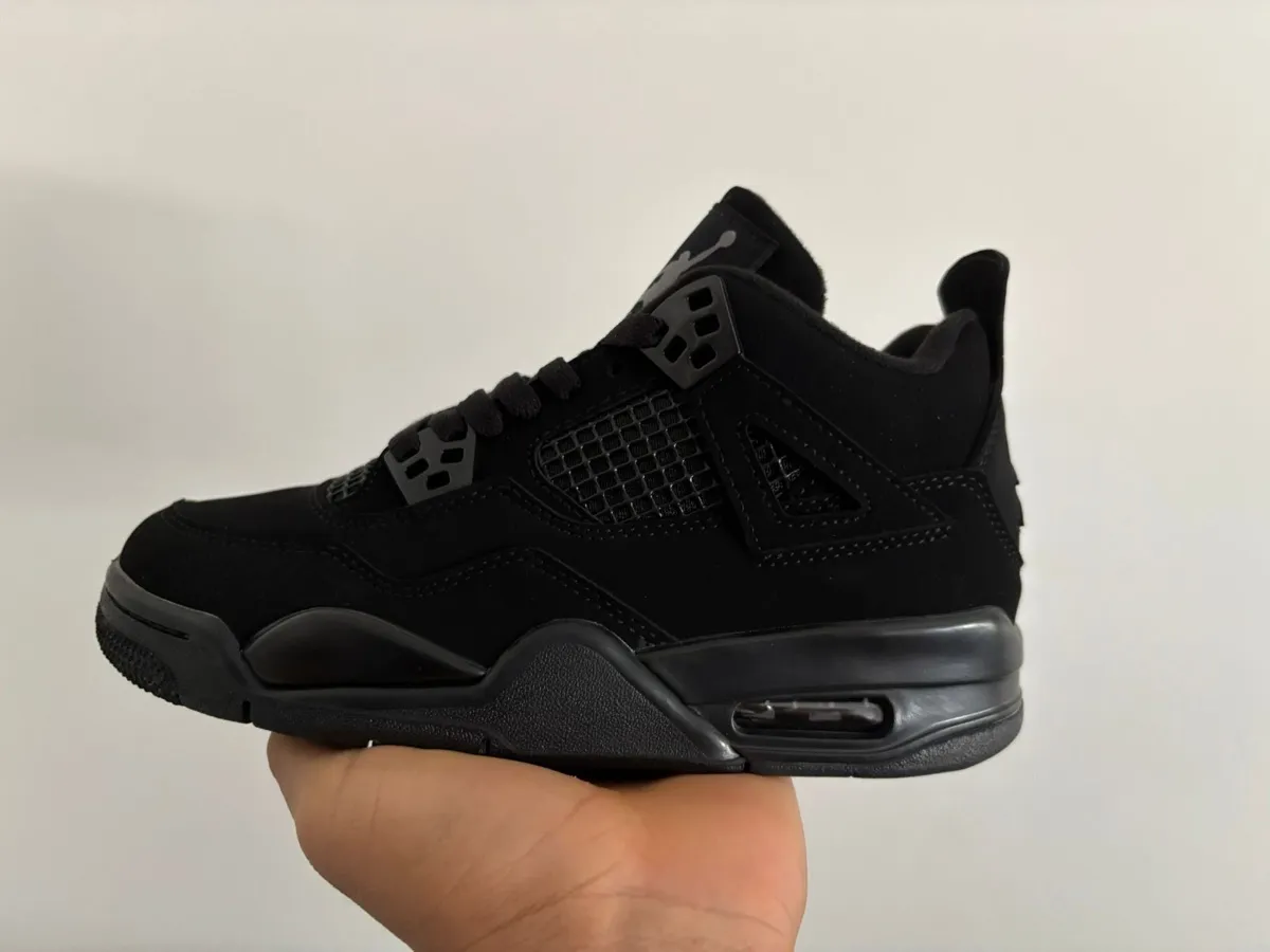 AIR JORDAN 4 RETRO (AJ) 4