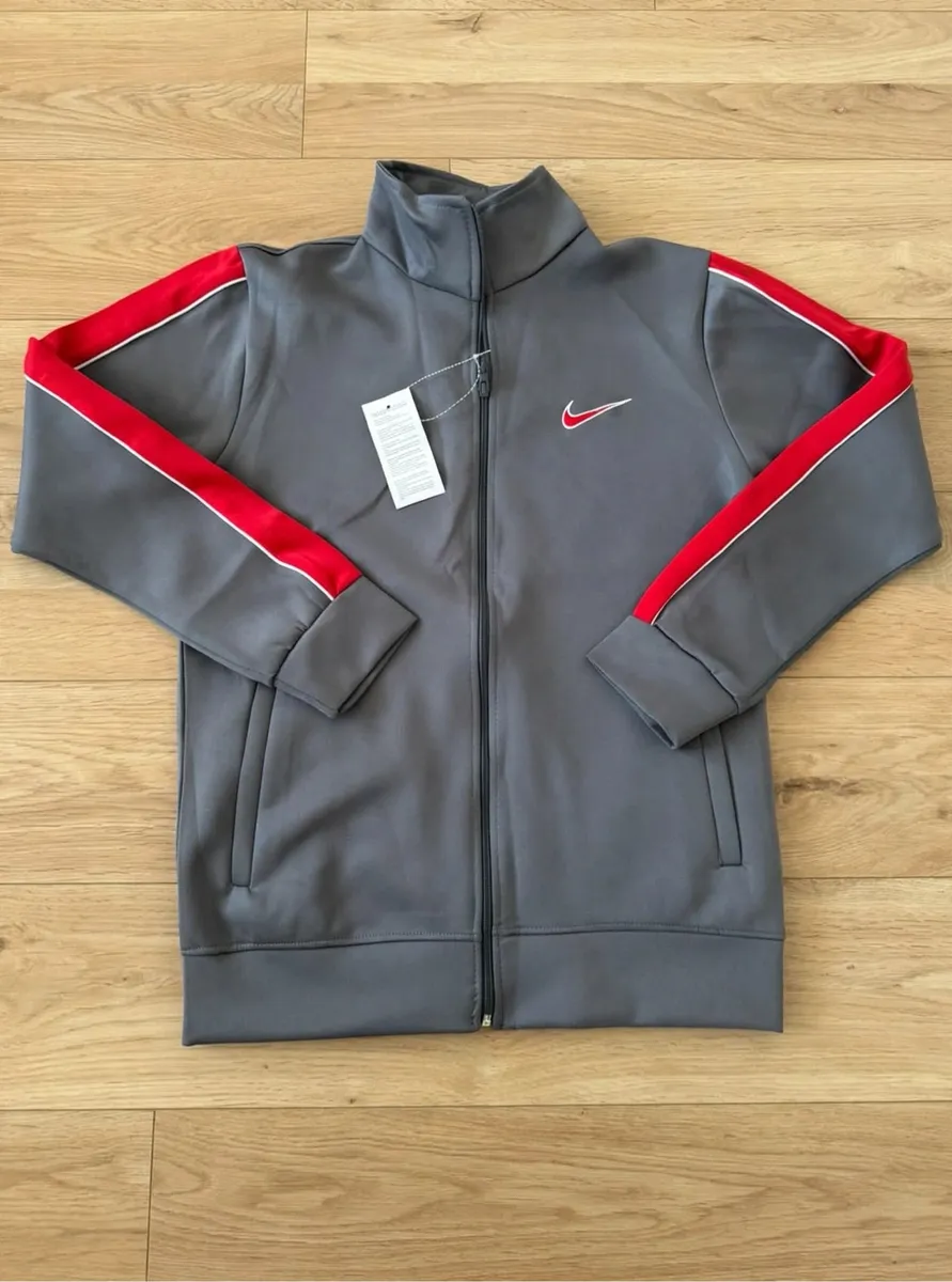 Completo Nike 2