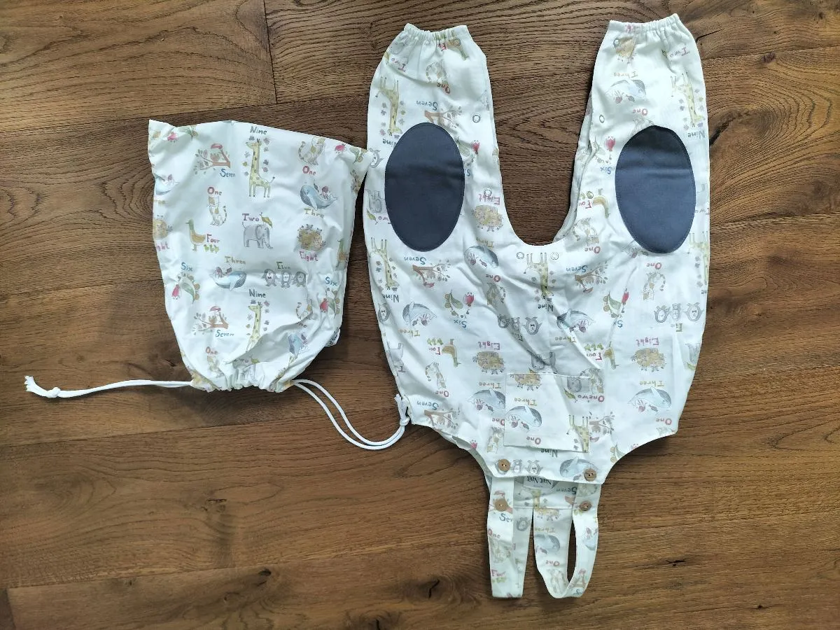 WATERPROOF CRAWLING SUIT 2