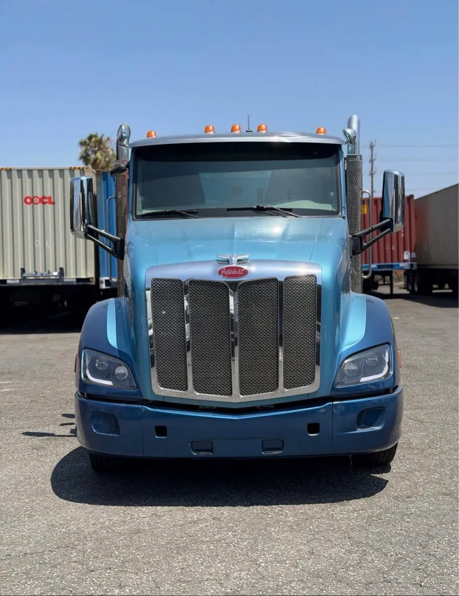 2021 PETERBILT 348 SUPER 10 DUMP 2
