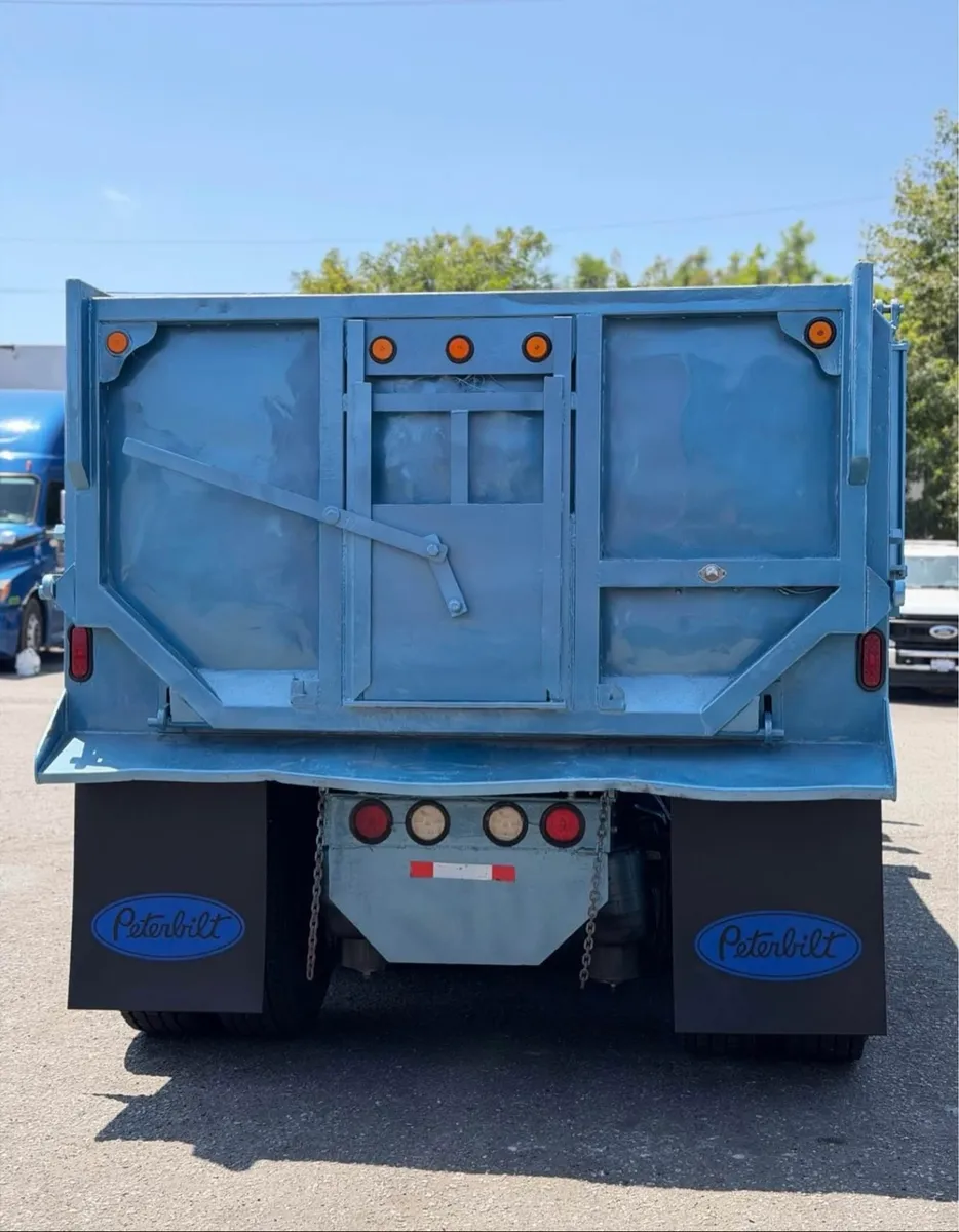 2021 PETERBILT 348 SUPER 10 DUMP 3