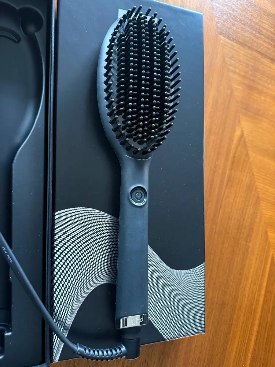 Brosse chauffante GHD 2