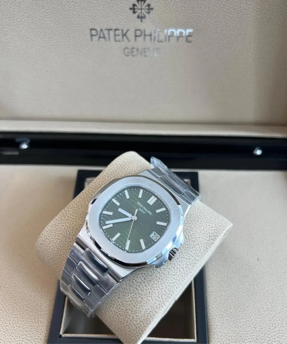 Patek Philippe Nautilus Watch 3