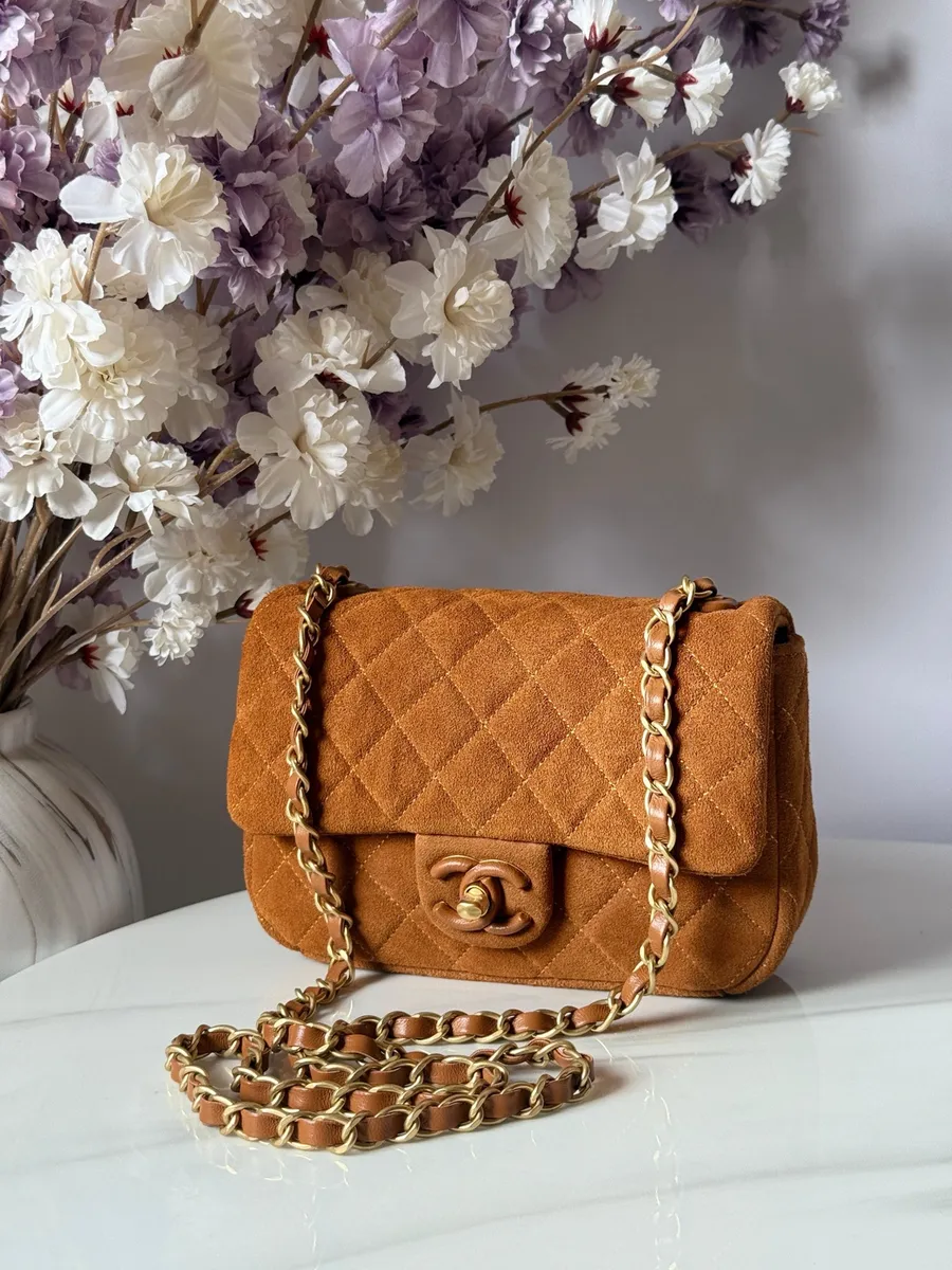 Set of Quilted Handbags 4