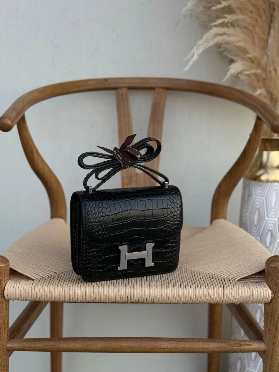 White Crocodile-Effect Bag 2