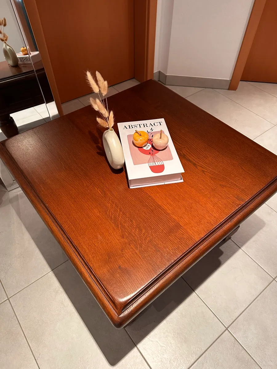 Table basse vintage en bois massif 4