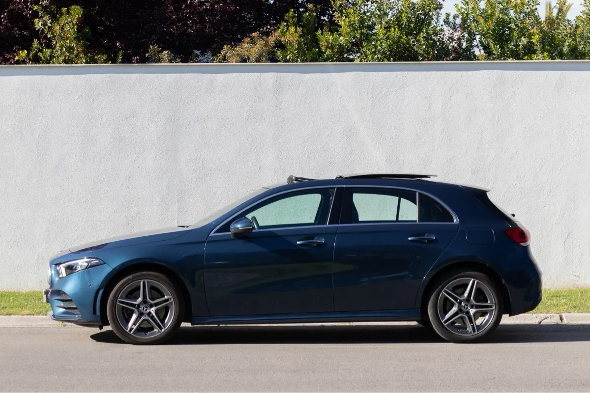 Mercedes A250e 2