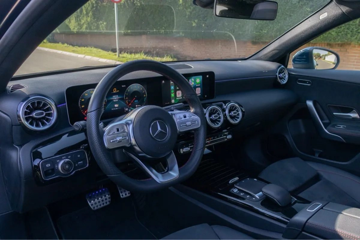 Mercedes A250e 3