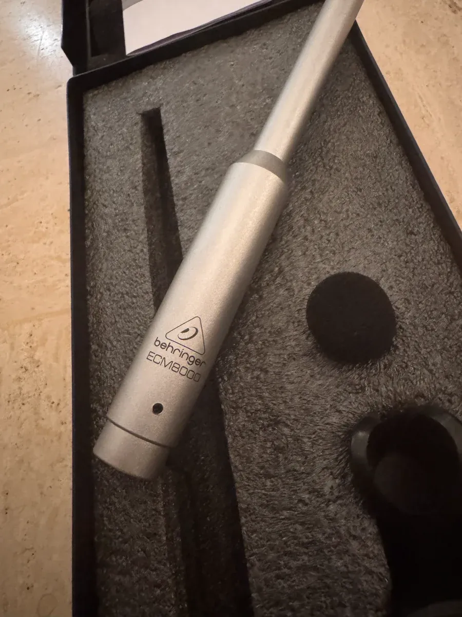 Behringer ECM8000 Measure Microphone 3