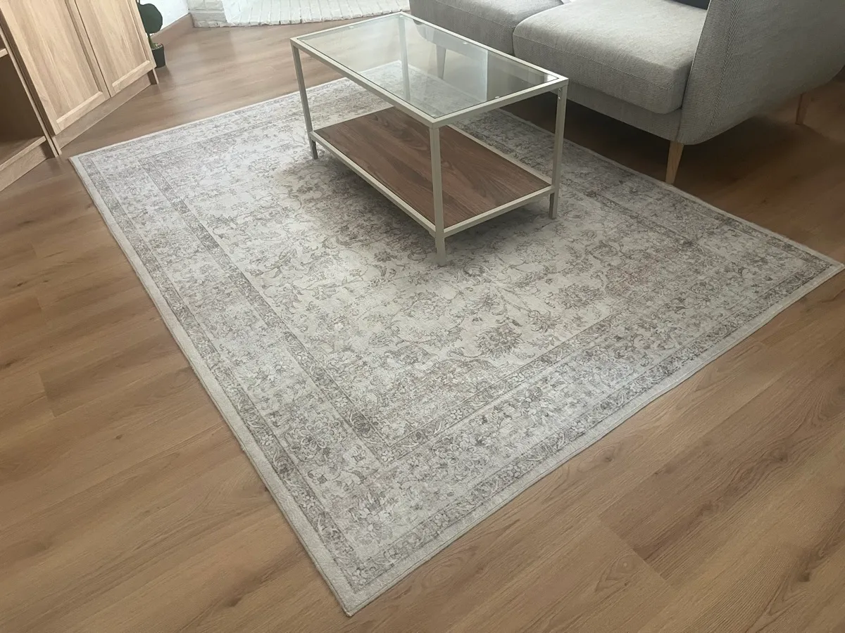 Vintage Area Rug 3