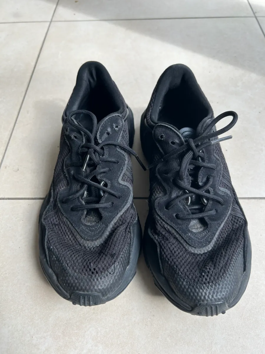 Adidas Ozweego size 40 2