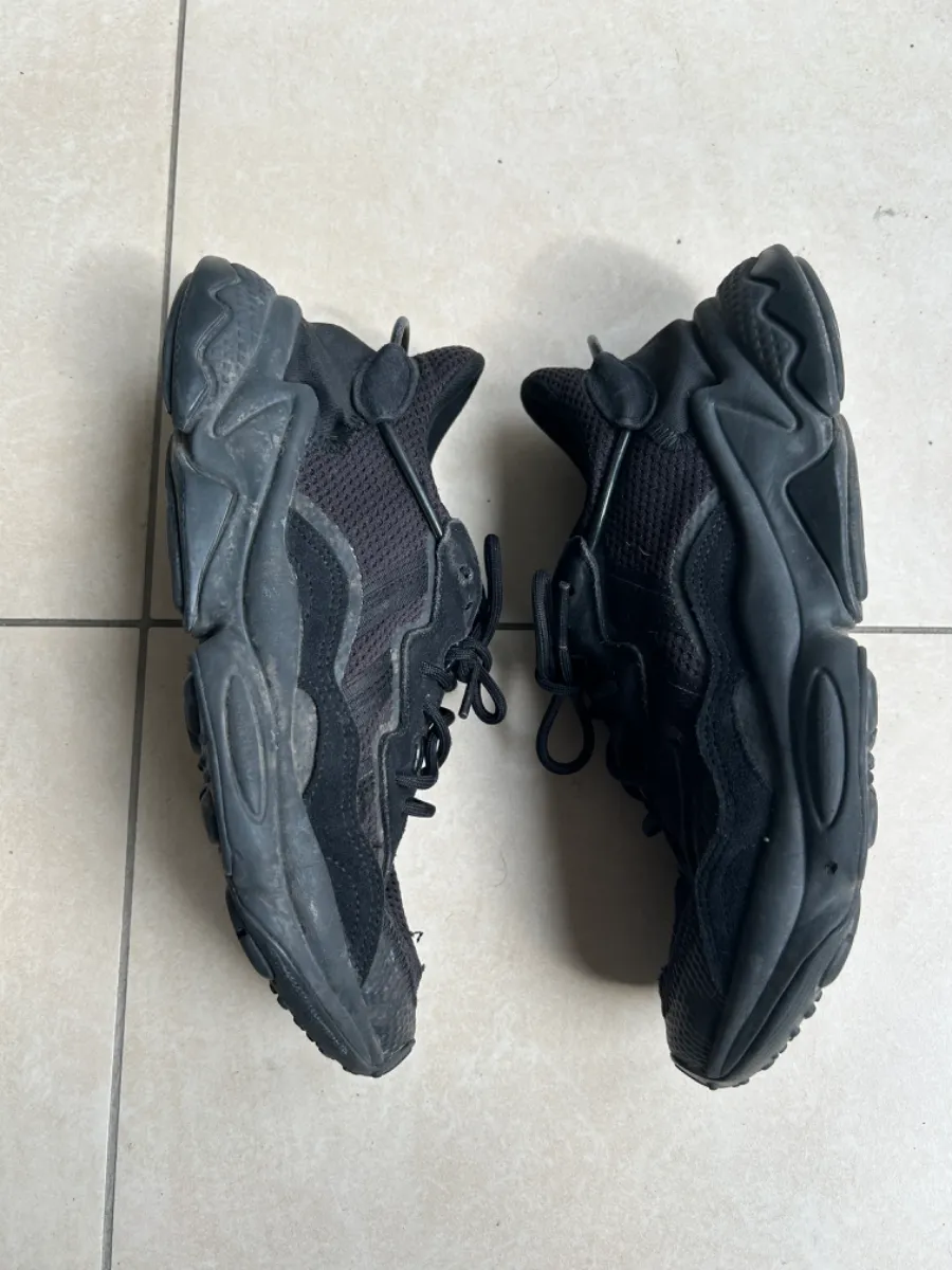 Adidas Ozweego size 40 3
