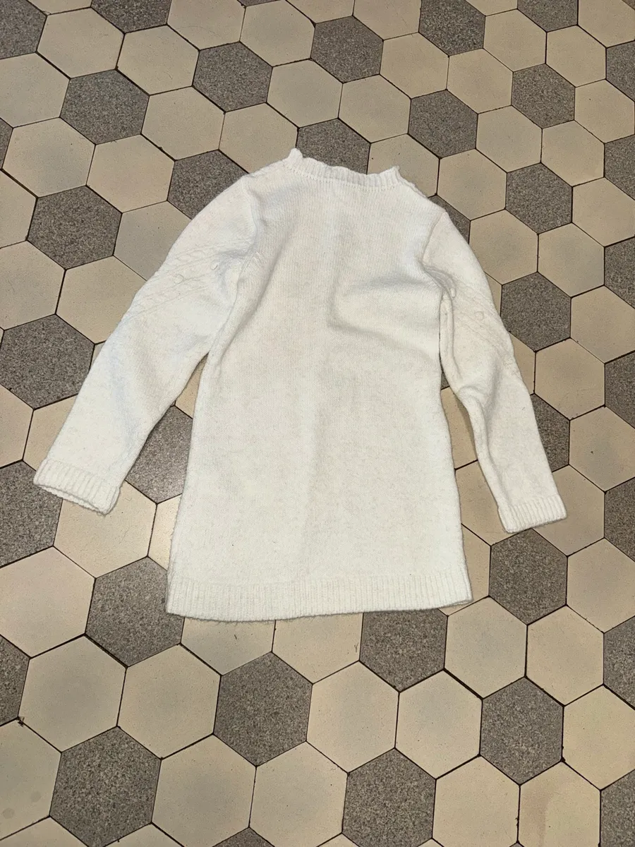 Cozy White Knit Dress 3