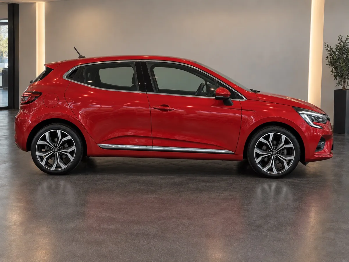 Renault Clio 1.0 TCe Intens 3