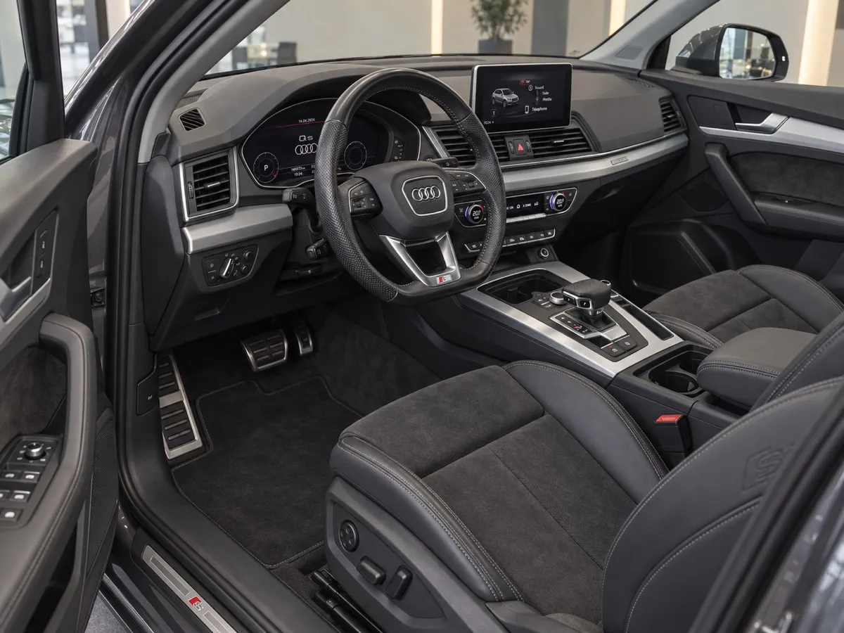 Audi Q5 40 TDI quattro S line 5