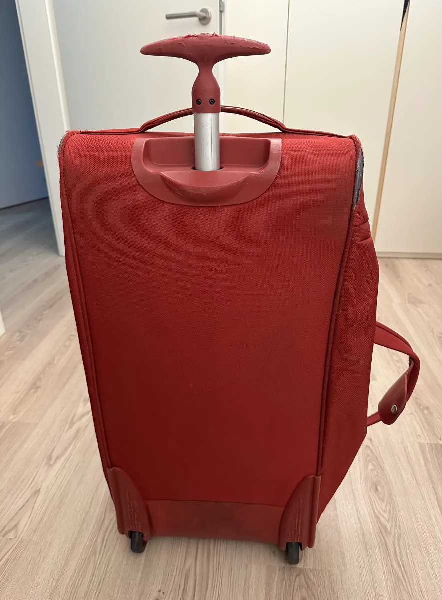 Maleta roja Samsonite 5