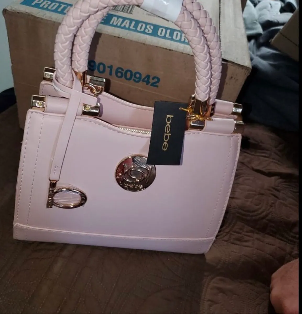 Handbag by Elizabeth 4