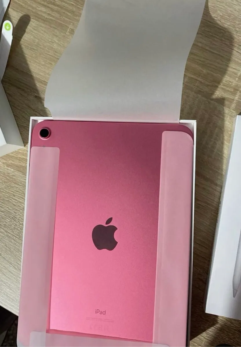 Pink iPad 2